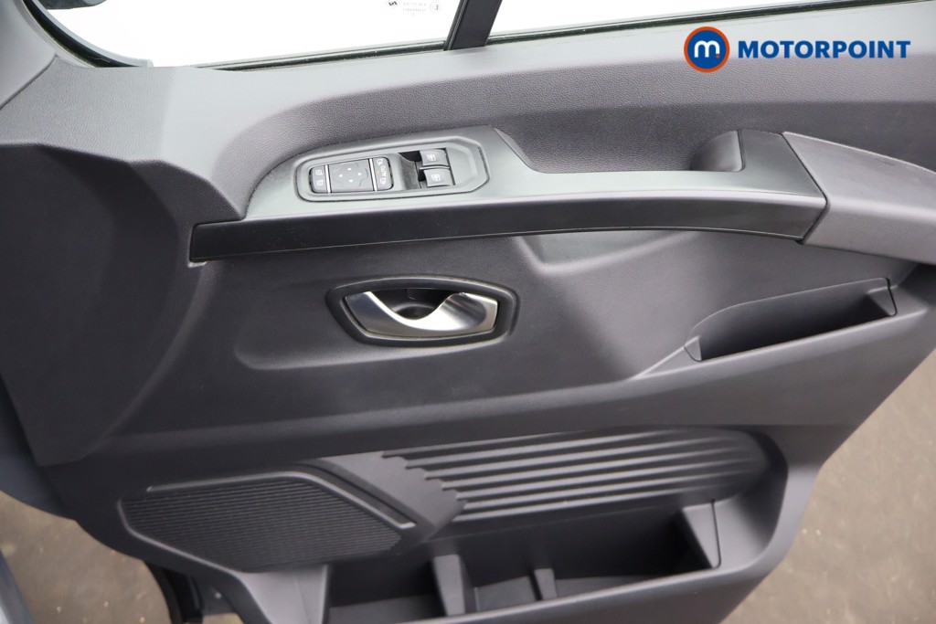 Renault Trafic Extra Sport Manual Diesel Panel Van - Stock Number (1679129) - 13th supplementary image