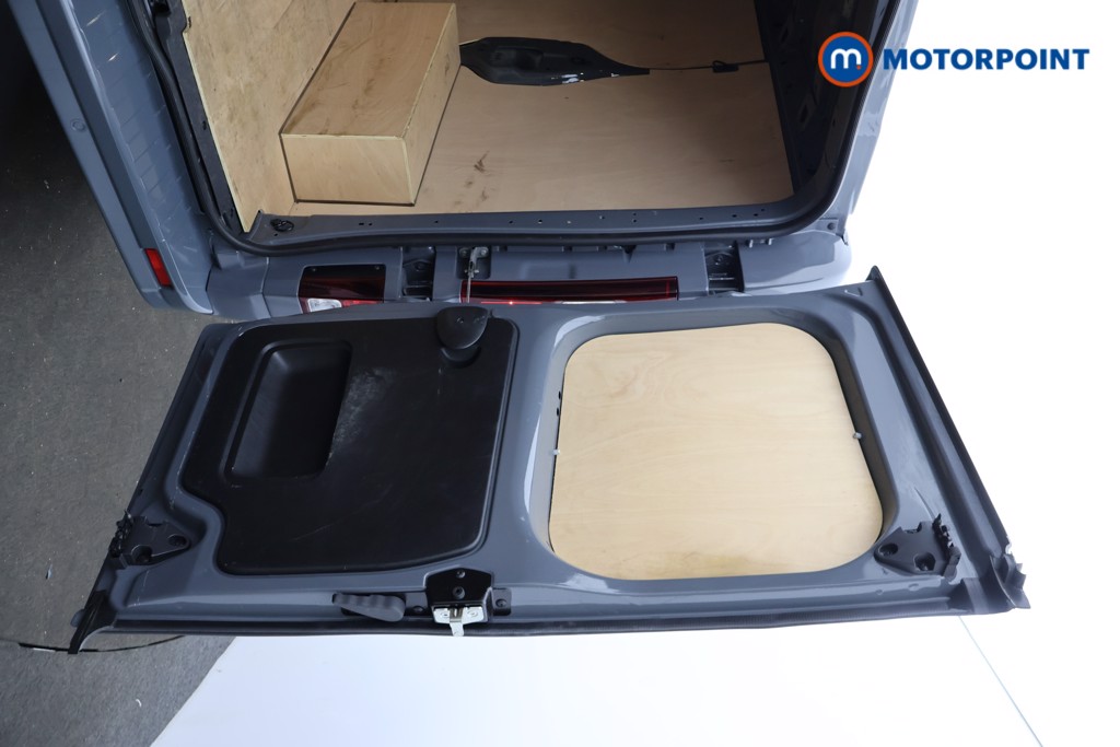 Renault Trafic Extra Sport Manual Diesel Panel Van - Stock Number (1679129) - 19th supplementary image