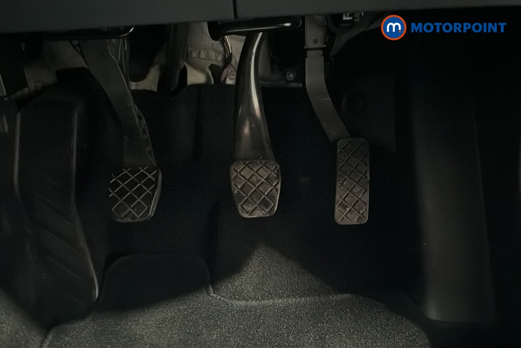 Volkswagen Golf Life Manual Petrol Hatchback - Stock Number (1679135) - 24th supplementary image