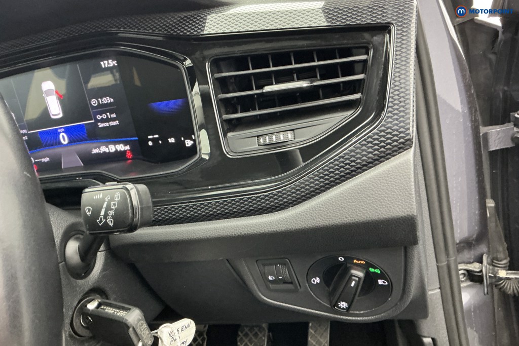 Volkswagen Polo Life Manual Petrol Hatchback - Stock Number (1679138) - 23rd supplementary image