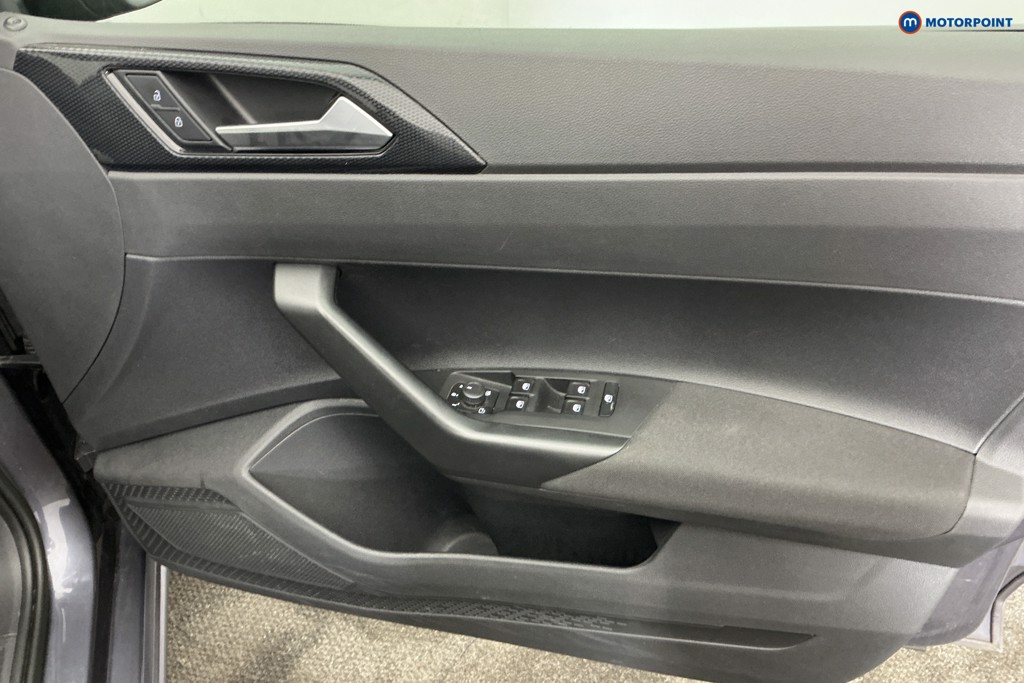 Volkswagen Polo Life Manual Petrol Hatchback - Stock Number (1679138) - 25th supplementary image