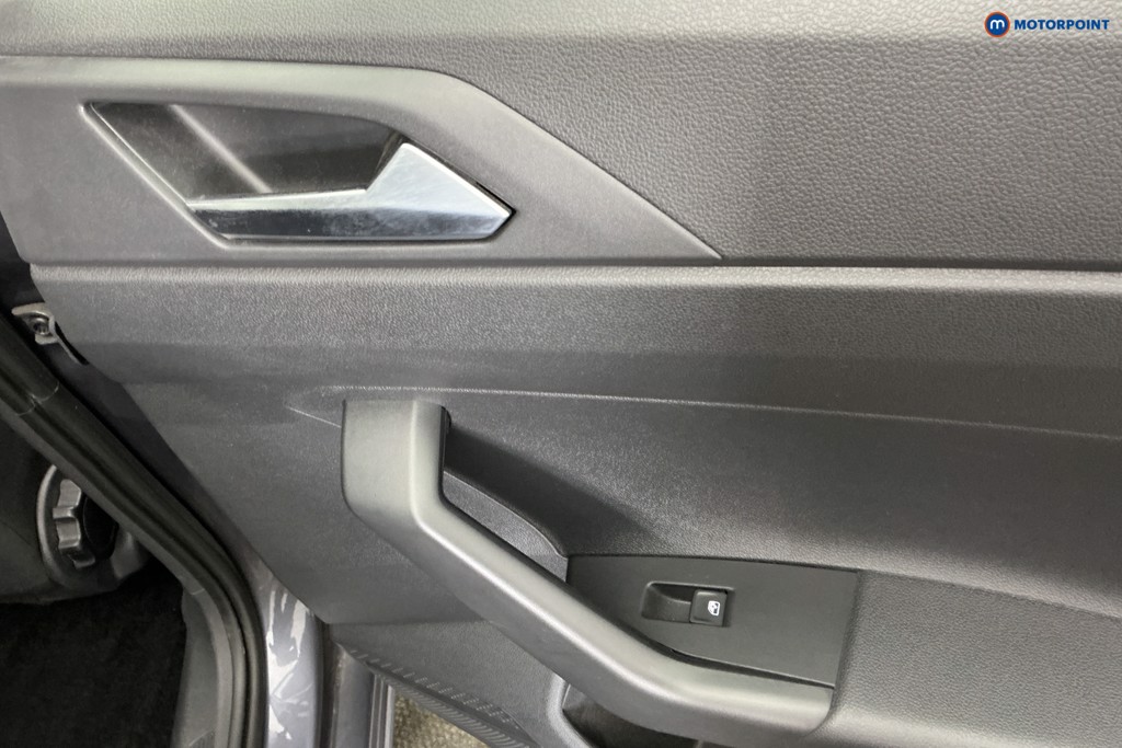 Volkswagen Polo Life Manual Petrol Hatchback - Stock Number (1679138) - 28th supplementary image
