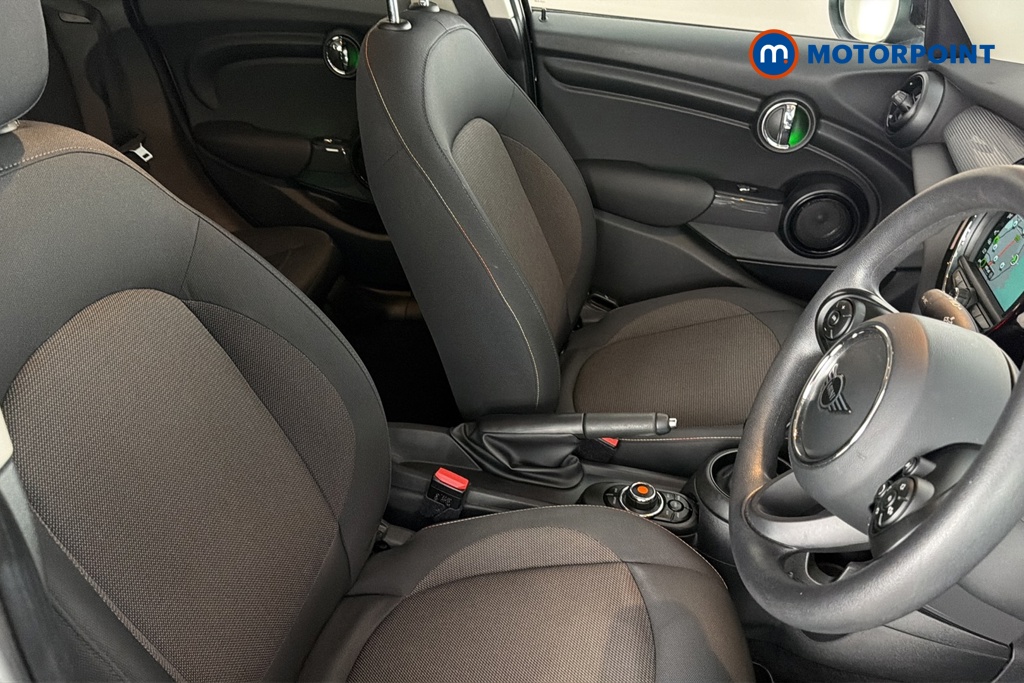Mini Hatchback Cooper Classic Automatic Petrol Hatchback - Stock Number (1679522) - 22nd supplementary image