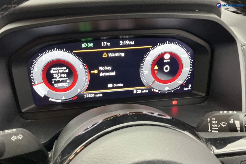 Nissan Qashqai N-Connecta Manual Petrol SUV - Stock Number (1679773) - 7th supplementary image