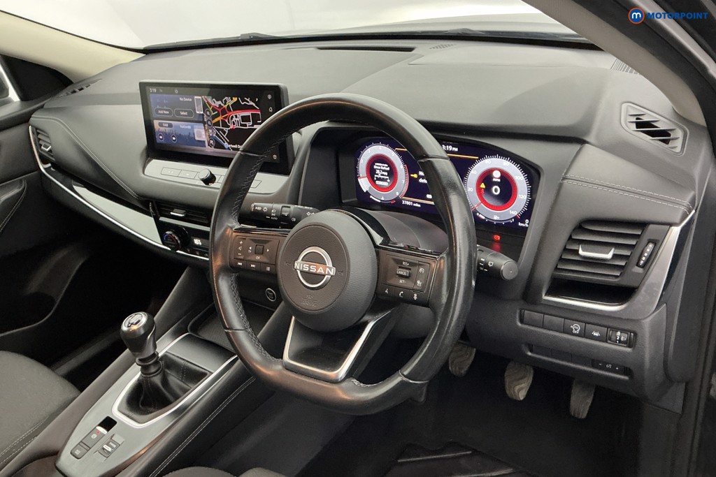 Nissan Qashqai N-Connecta Manual Petrol SUV - Stock Number (1679773) - 8th supplementary image