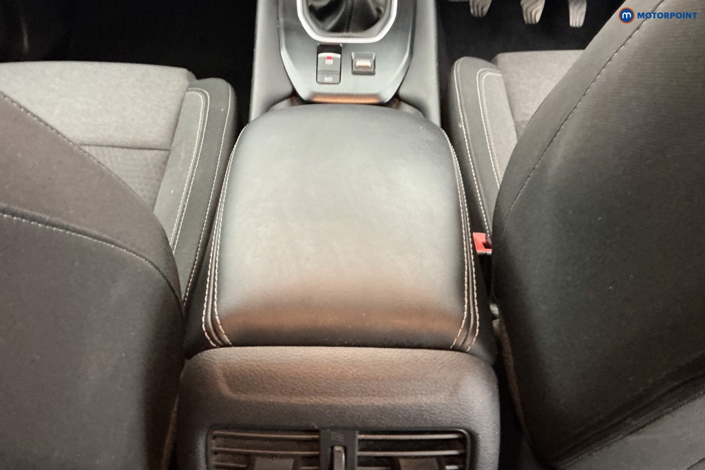 Nissan Qashqai N-Connecta Manual Petrol SUV - Stock Number (1679773) - 11th supplementary image