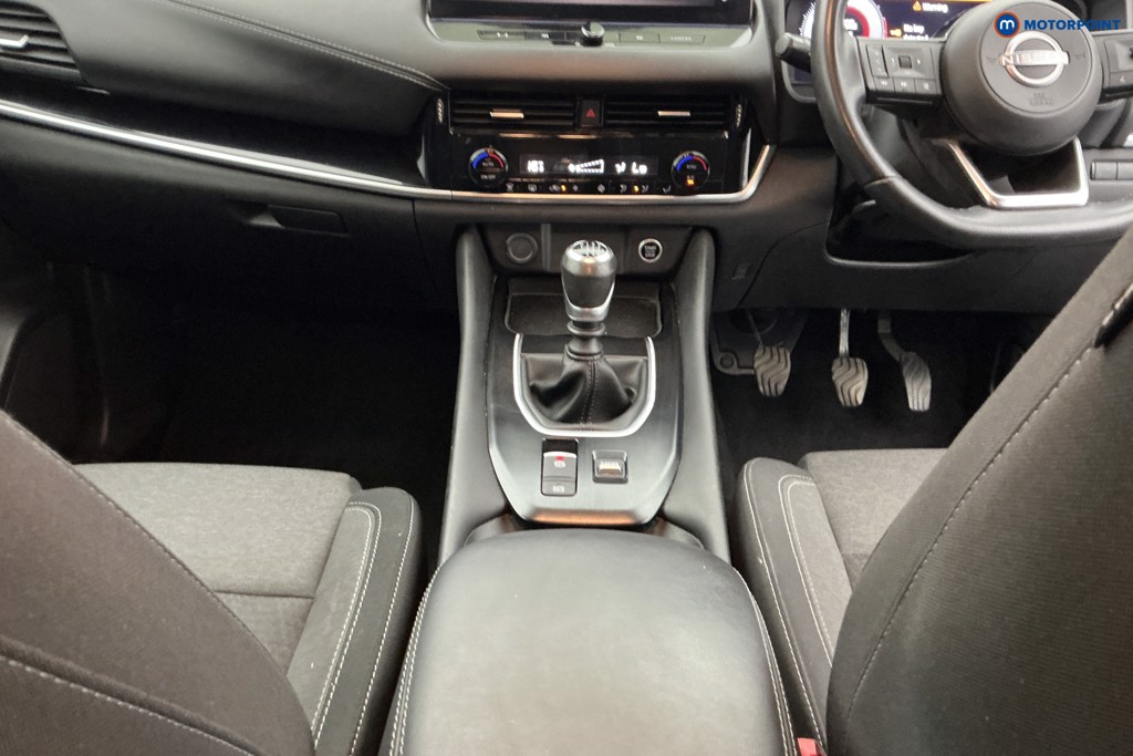 Nissan Qashqai N-Connecta Manual Petrol SUV - Stock Number (1679773) - 12th supplementary image