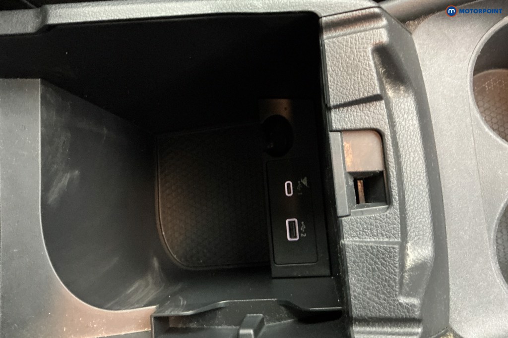 Nissan Qashqai N-Connecta Manual Petrol SUV - Stock Number (1679773) - 15th supplementary image