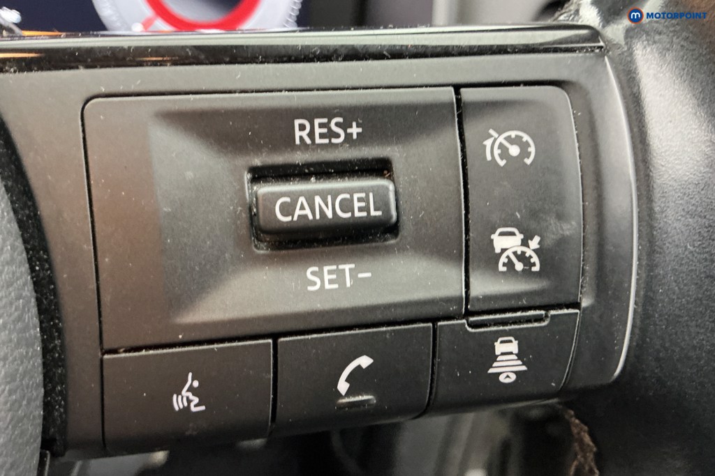 Nissan Qashqai N-Connecta Manual Petrol SUV - Stock Number (1679773) - 23rd supplementary image
