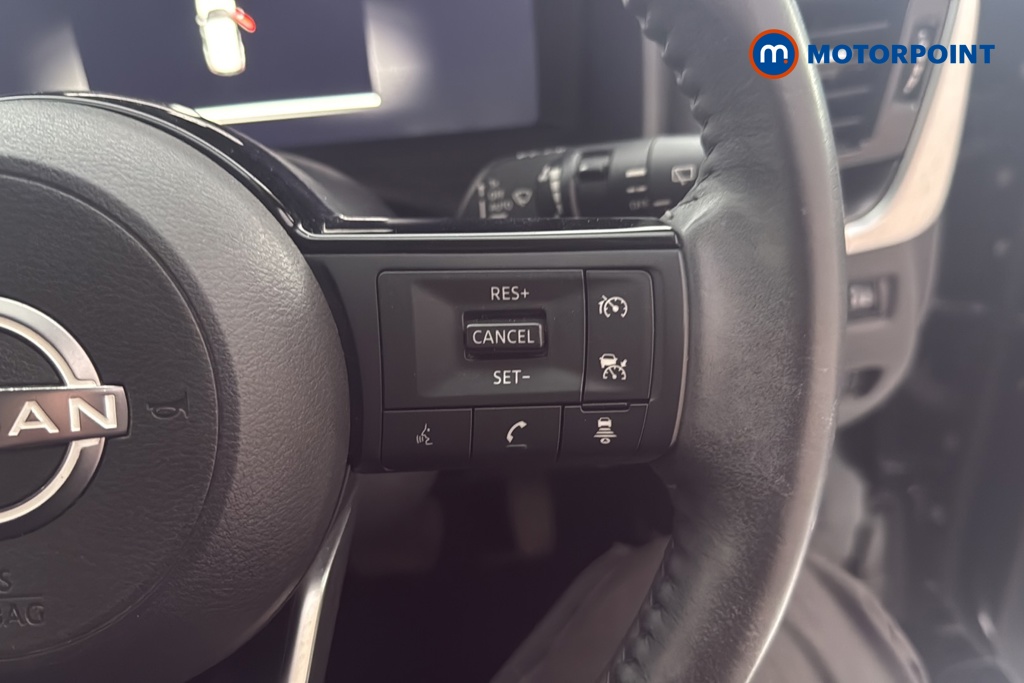 Nissan X-Trail N-Connecta Automatic Petrol-Electric Hybrid SUV - Stock Number (1680016) - 3rd supplementary image