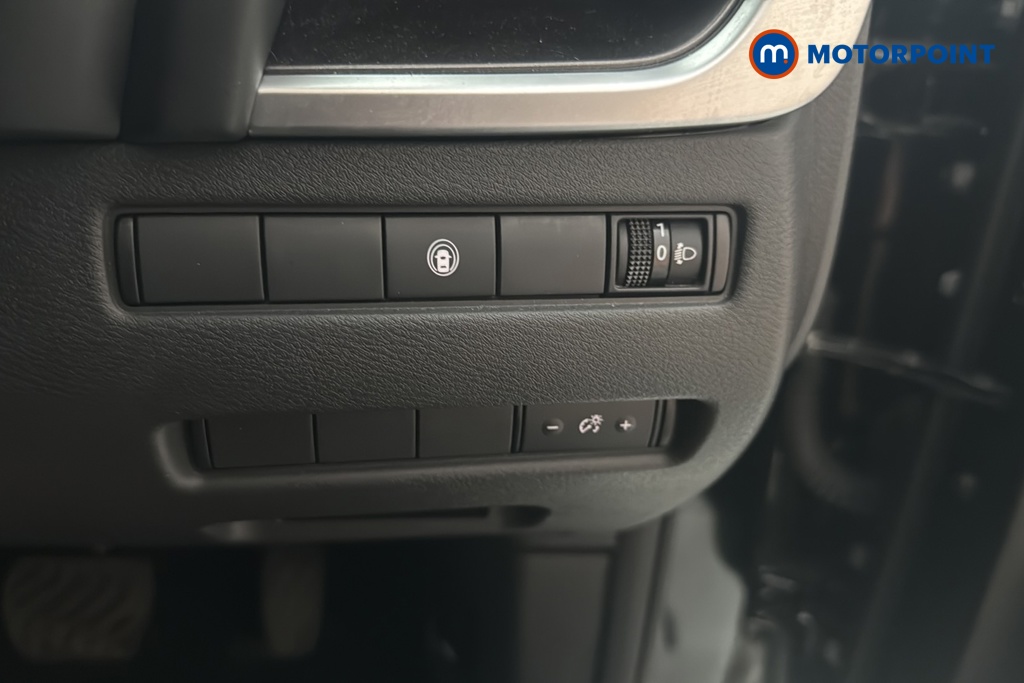 Nissan X-Trail N-Connecta Automatic Petrol-Electric Hybrid SUV - Stock Number (1680016) - 11th supplementary image