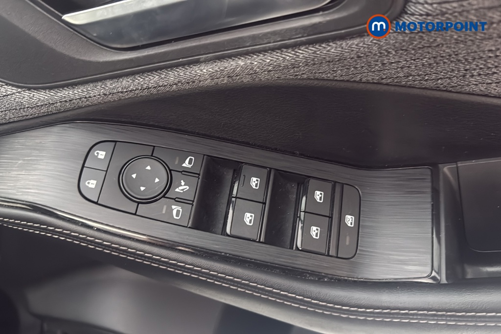 Nissan X-Trail N-Connecta Automatic Petrol-Electric Hybrid SUV - Stock Number (1680016) - 19th supplementary image