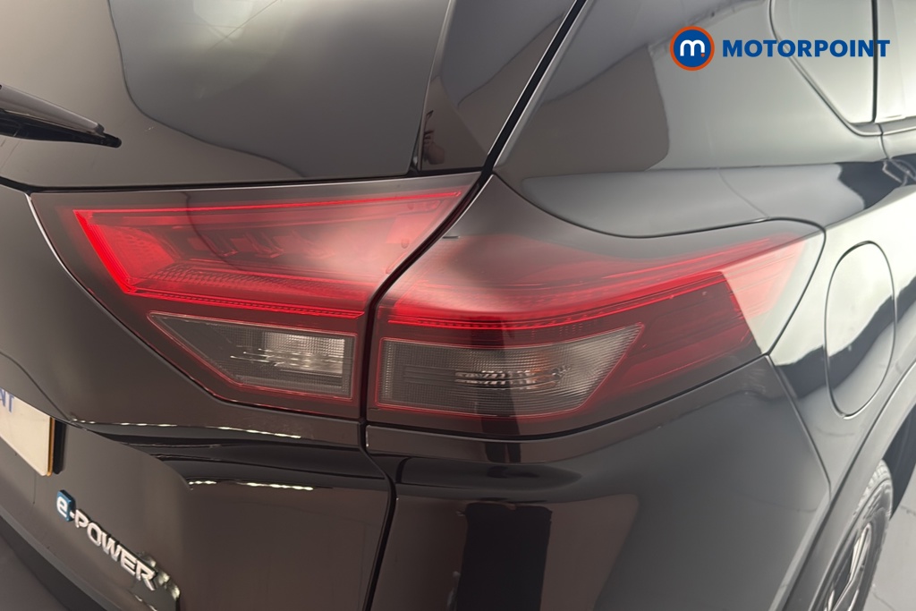 Nissan X-Trail N-Connecta Automatic Petrol-Electric Hybrid SUV - Stock Number (1680016) - 36th supplementary image