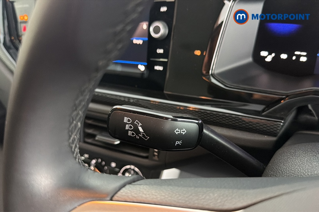 Volkswagen Polo Life Manual Petrol Hatchback - Stock Number (1680199) - 5th supplementary image