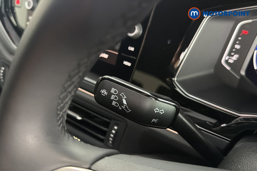 Volkswagen Polo R-Line Manual Petrol Hatchback - Stock Number (1680204) - 5th supplementary image