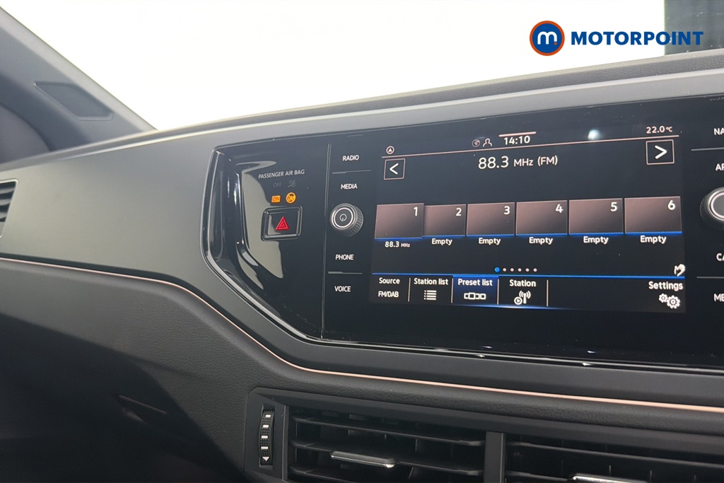 Volkswagen Polo R-Line Manual Petrol Hatchback - Stock Number (1680204) - 8th supplementary image