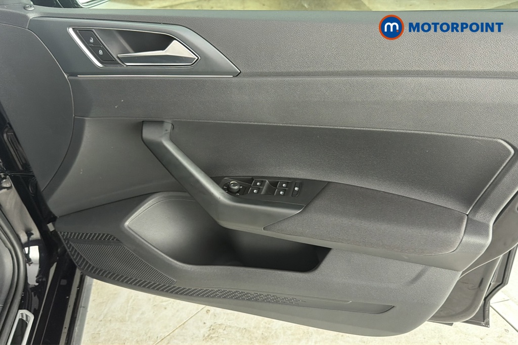 Volkswagen Polo R-Line Manual Petrol Hatchback - Stock Number (1680204) - 18th supplementary image
