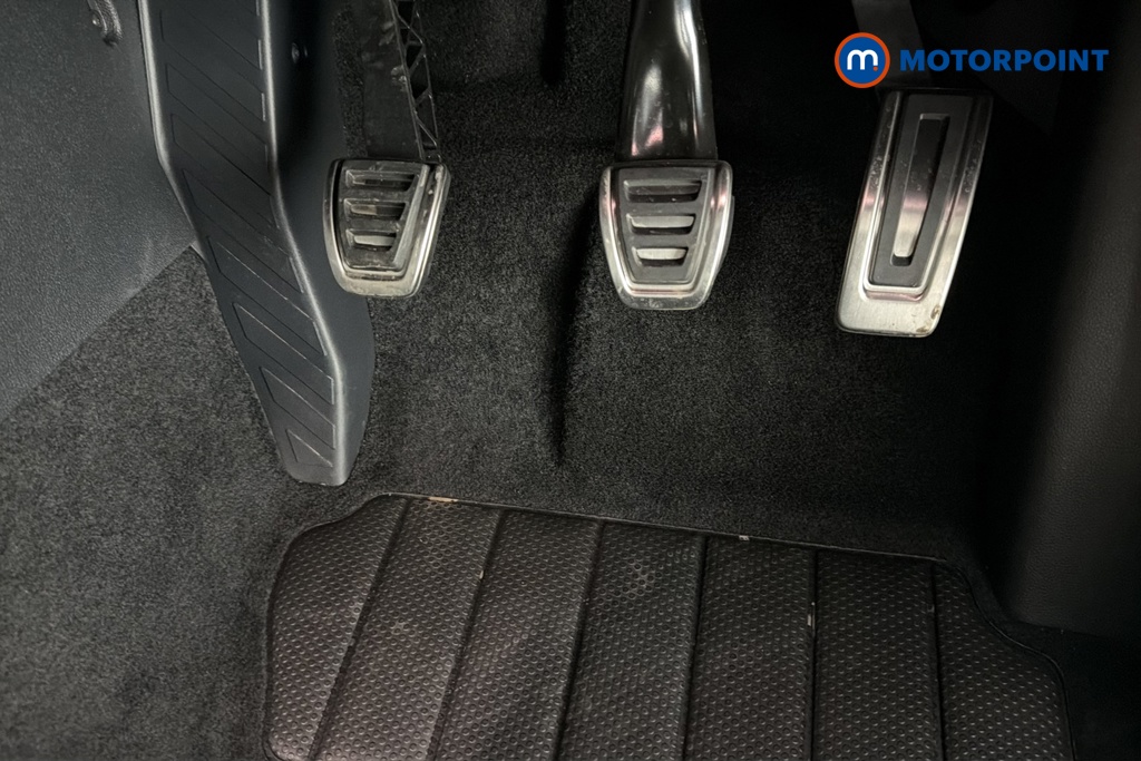 Volkswagen Golf R-Line Manual Petrol Hatchback - Stock Number (1680207) - 24th supplementary image