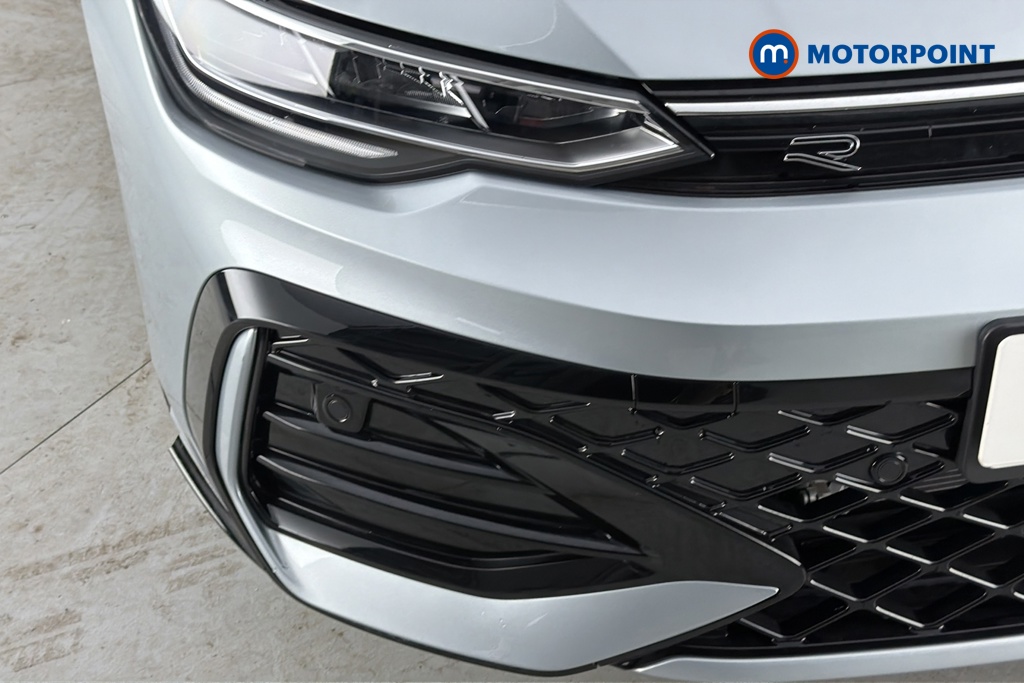 Volkswagen Golf R-Line Manual Petrol Hatchback - Stock Number (1680207) - 38th supplementary image