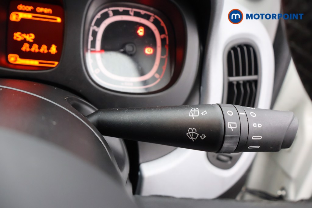 Fiat Panda City Cross Manual Petrol Hatchback - Stock Number (1680264) - 6th supplementary image
