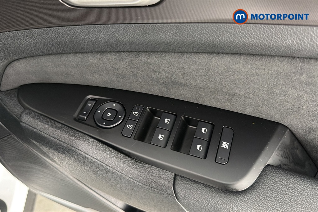 KIA Sportage Gt-Line Automatic Petrol-Electric Hybrid SUV - Stock Number (1680459) - 19th supplementary image