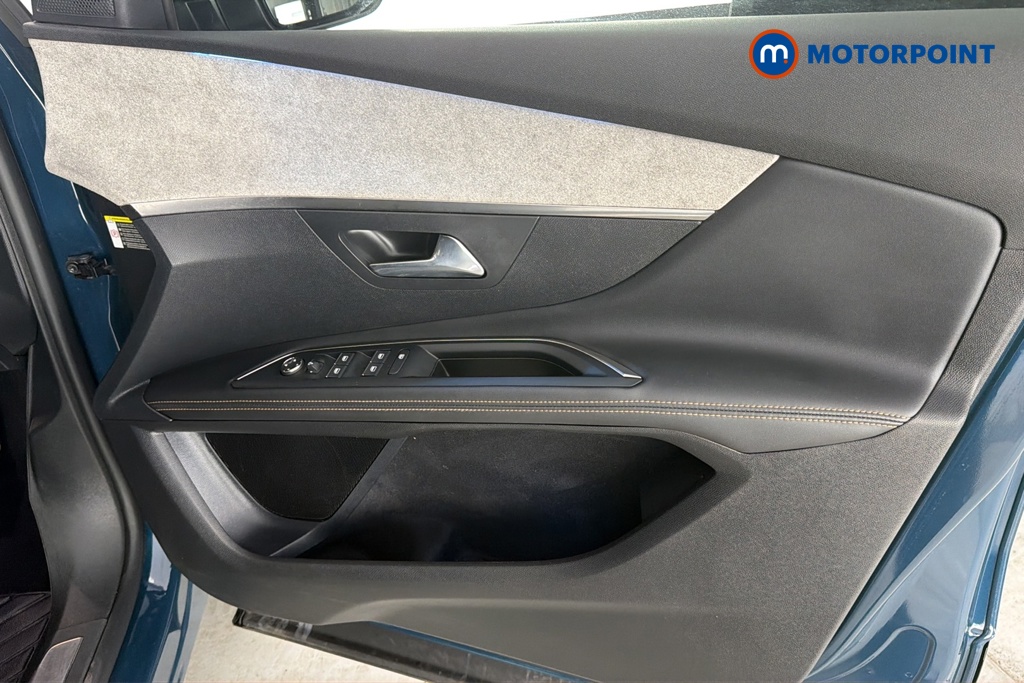 Peugeot 5008 GT Automatic Petrol SUV - Stock Number (1680536) - 18th supplementary image