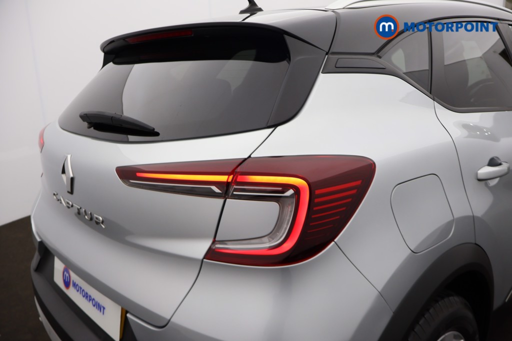 Renault Captur Iconic Automatic Petrol SUV - Stock Number (1680864) - 24th supplementary image