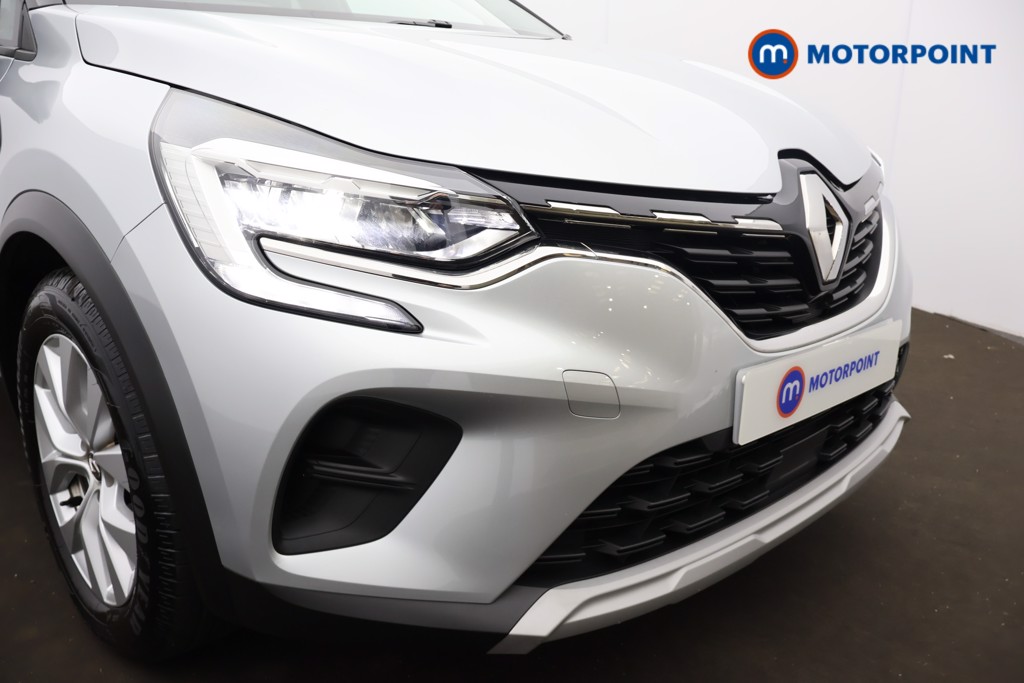 Renault Captur Iconic Automatic Petrol SUV - Stock Number (1680864) - 28th supplementary image