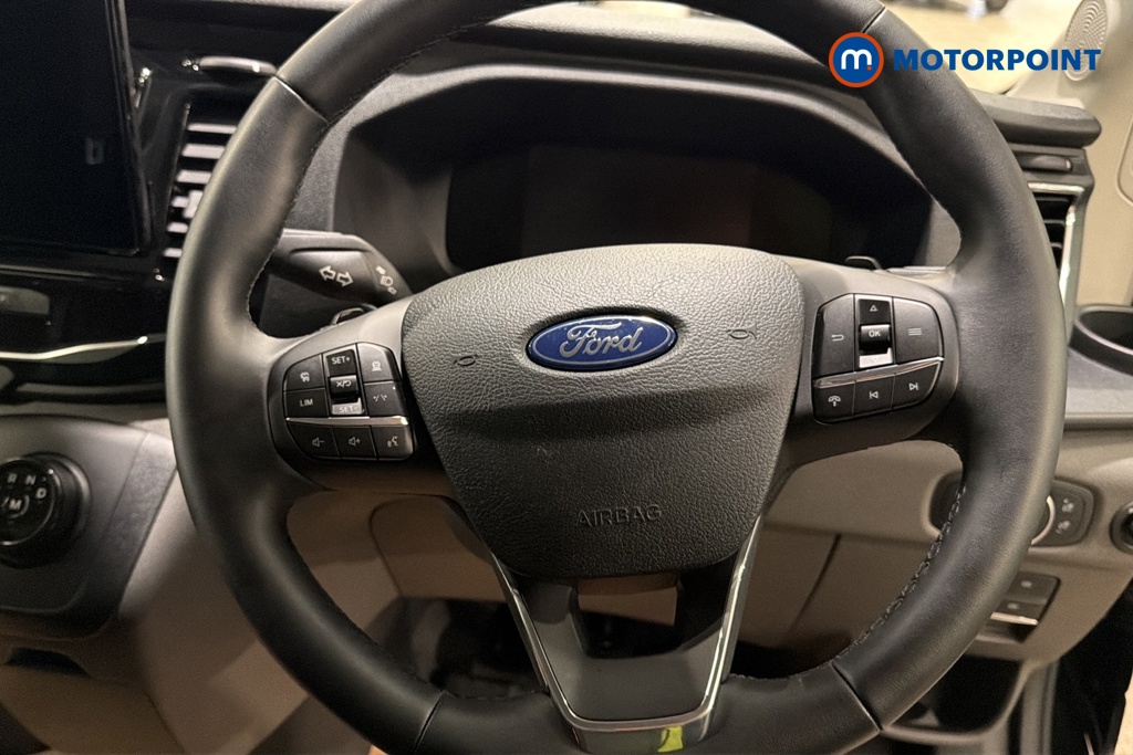 Ford Transit Limited Automatic Diesel Medium Roof Van - Stock Number (1680981) - 2nd supplementary image