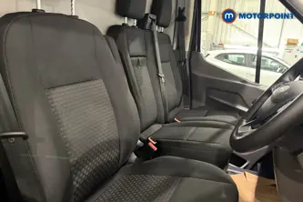 Ford Transit Limited Automatic Diesel Medium Roof Van - Stock Number (1680981) - 22nd supplementary image