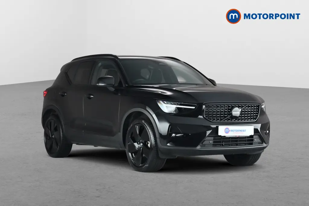 2025 Volvo XC40