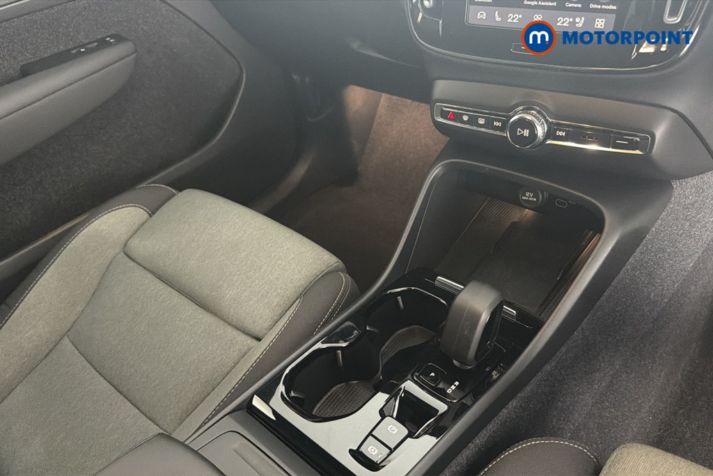 Volvo Xc40 Plus Automatic Petrol SUV - Stock Number (1681279) - 15th supplementary image