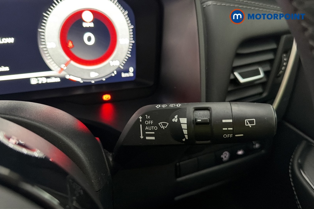 Nissan Qashqai N-Connecta Manual Petrol SUV - Stock Number (1681364) - 6th supplementary image