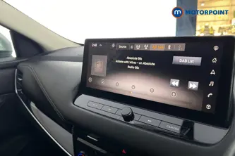 Nissan Qashqai N-Connecta Manual Petrol SUV - Stock Number (1681364) - 8th supplementary image