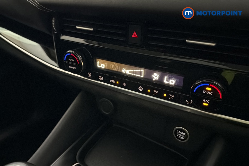 Nissan Qashqai N-Connecta Manual Petrol SUV - Stock Number (1681364) - 12th supplementary image