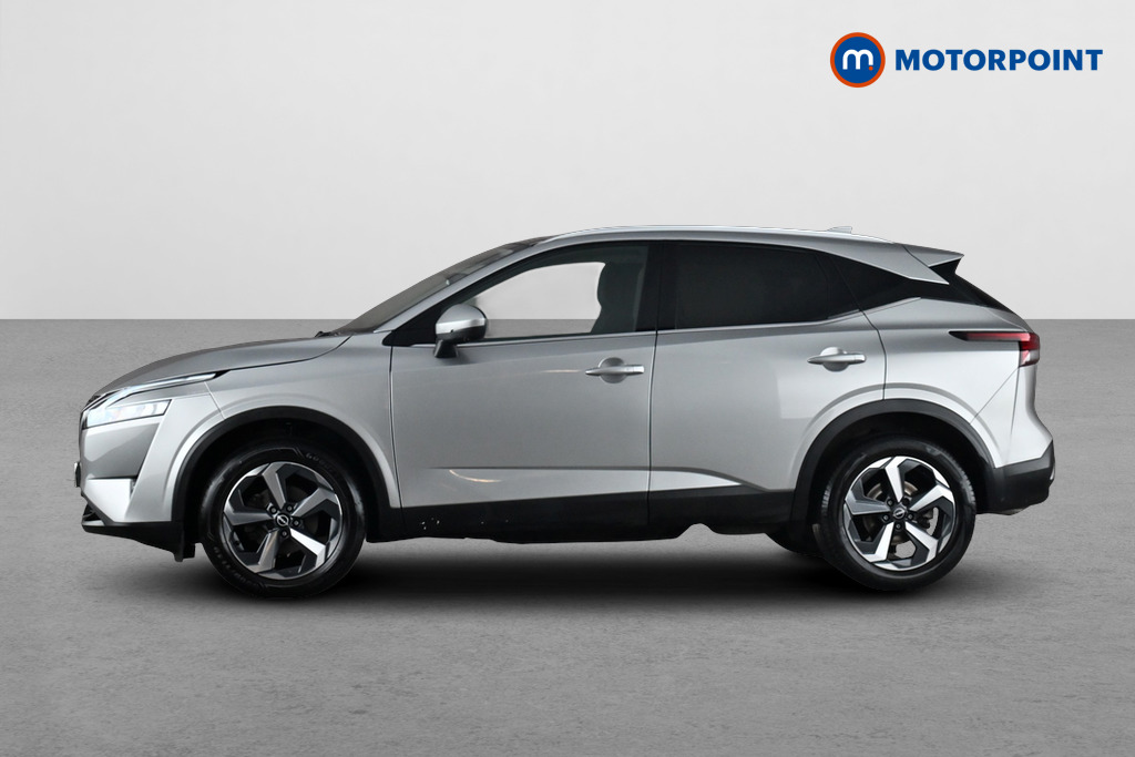 Nissan Qashqai N-Connecta Manual Petrol SUV - Stock Number (1681364) - Drivers side