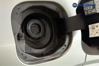 Nissan Qashqai N-Connecta Manual Petrol SUV - Stock Number (1681364) - 41st supplementary image