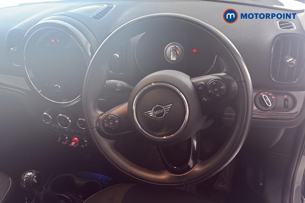 Mini Countryman Cooper Classic Manual Petrol SUV - Stock Number (1681419) - 2nd supplementary image