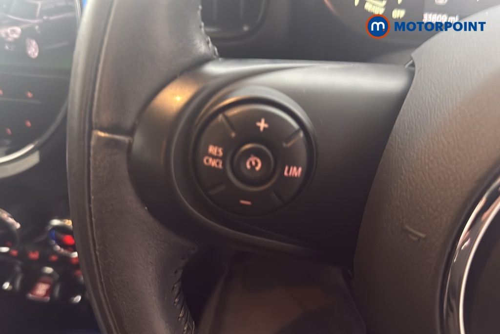 Mini Countryman Cooper Classic Manual Petrol SUV - Stock Number (1681419) - 4th supplementary image