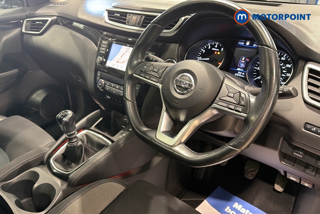 Nissan Qashqai N-Connecta Manual Petrol SUV - Stock Number (1681498) - 997th supplementary image