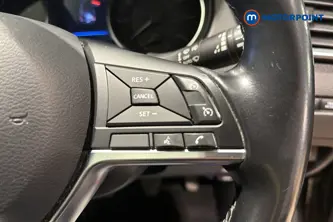 Nissan Qashqai N-Connecta Manual Petrol SUV - Stock Number (1681498) - 3rd supplementary image