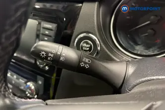 Nissan Qashqai N-Connecta Manual Petrol SUV - Stock Number (1681498) - 5th supplementary image