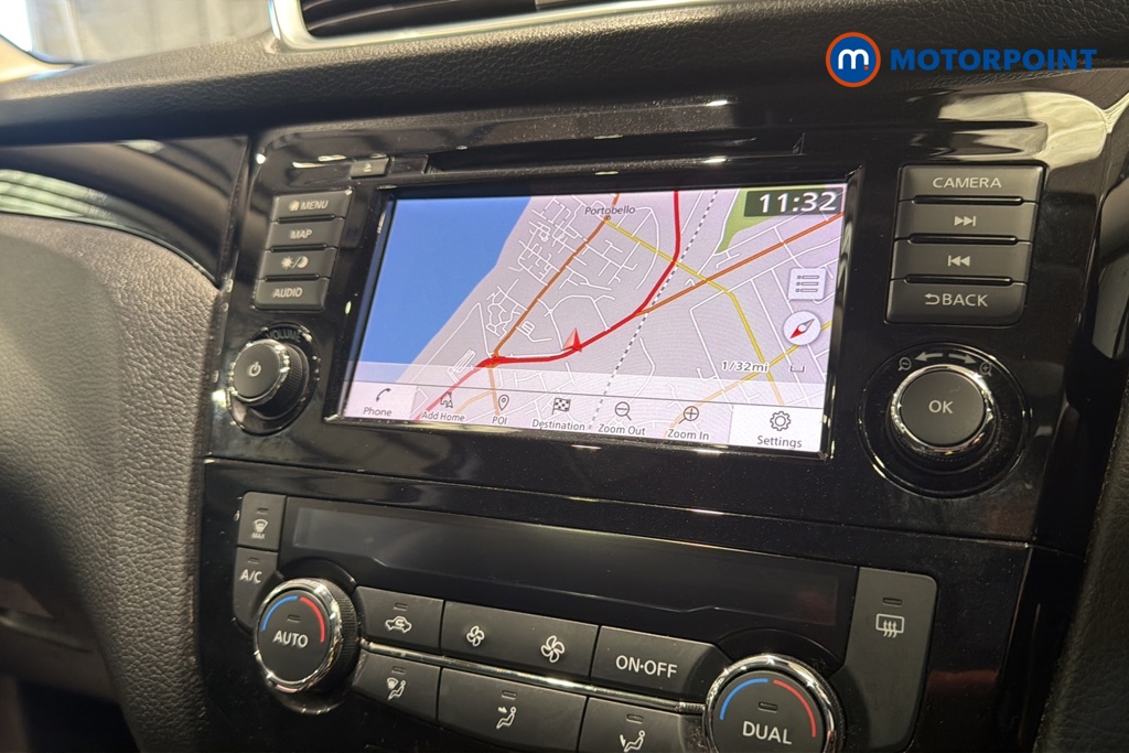Nissan Qashqai N-Connecta Manual Petrol SUV - Stock Number (1681498) - 9th supplementary image