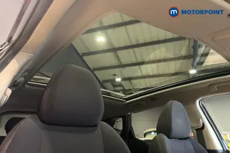 Nissan Qashqai N-Connecta Manual Petrol SUV - Stock Number (1681498) - 20th supplementary image