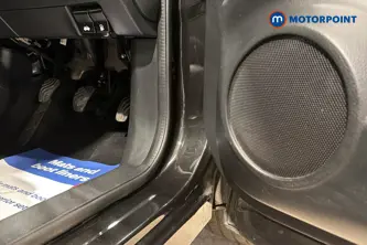 Nissan Qashqai N-Connecta Manual Petrol SUV - Stock Number (1681498) - 21st supplementary image