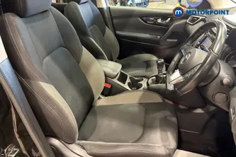 Nissan Qashqai N-Connecta Manual Petrol SUV - Stock Number (1681498) - 22nd supplementary image