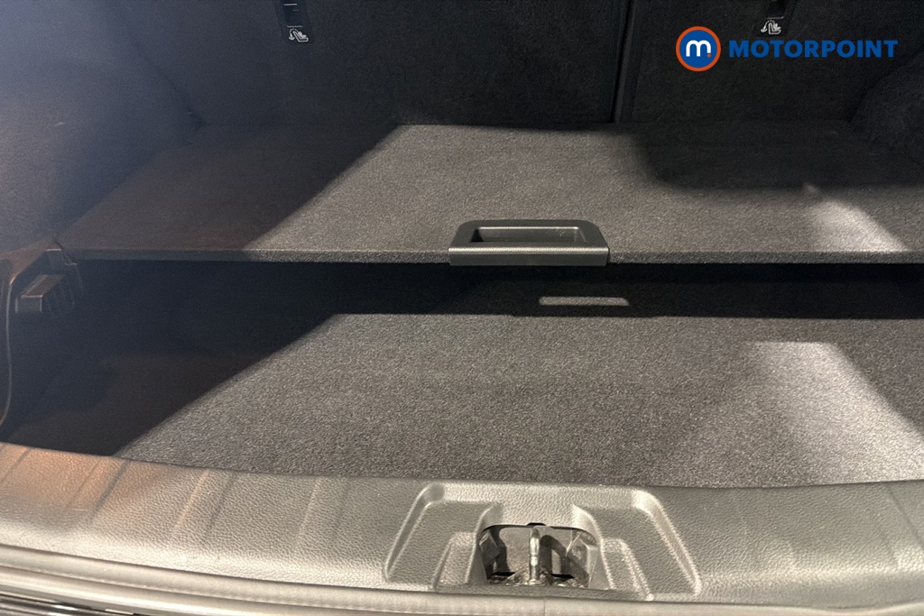 Nissan Qashqai N-Connecta Manual Petrol SUV - Stock Number (1681498) - 33rd supplementary image