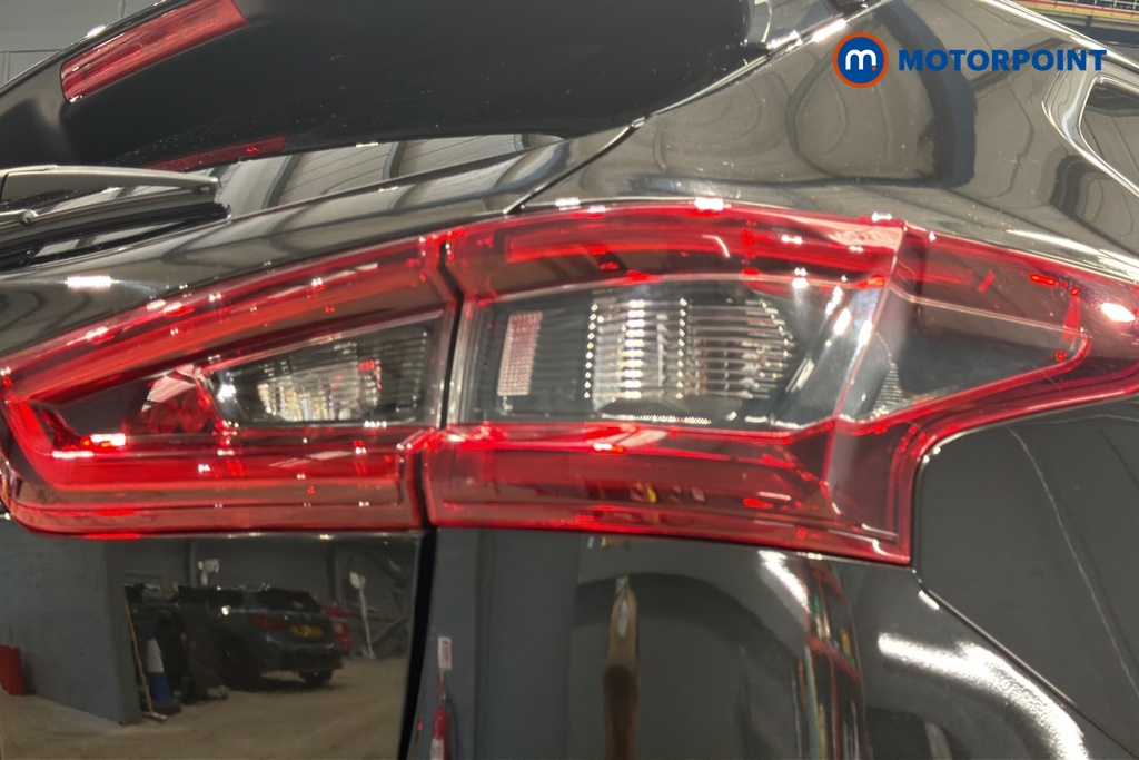 Nissan Qashqai N-Connecta Manual Petrol SUV - Stock Number (1681498) - 36th supplementary image