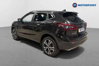 Nissan Qashqai N-Connecta Manual Petrol SUV - Stock Number (1681498) - Drivers side rear corner