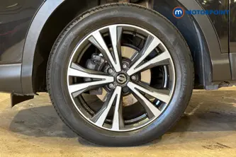Nissan Qashqai N-Connecta Manual Petrol SUV - Stock Number (1681498) - 44th supplementary image